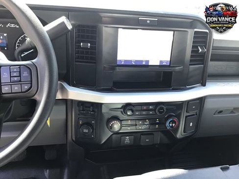 Used 2025 Ford F350 XL w/ XL Driver Assist Package AWD/4WD image 17