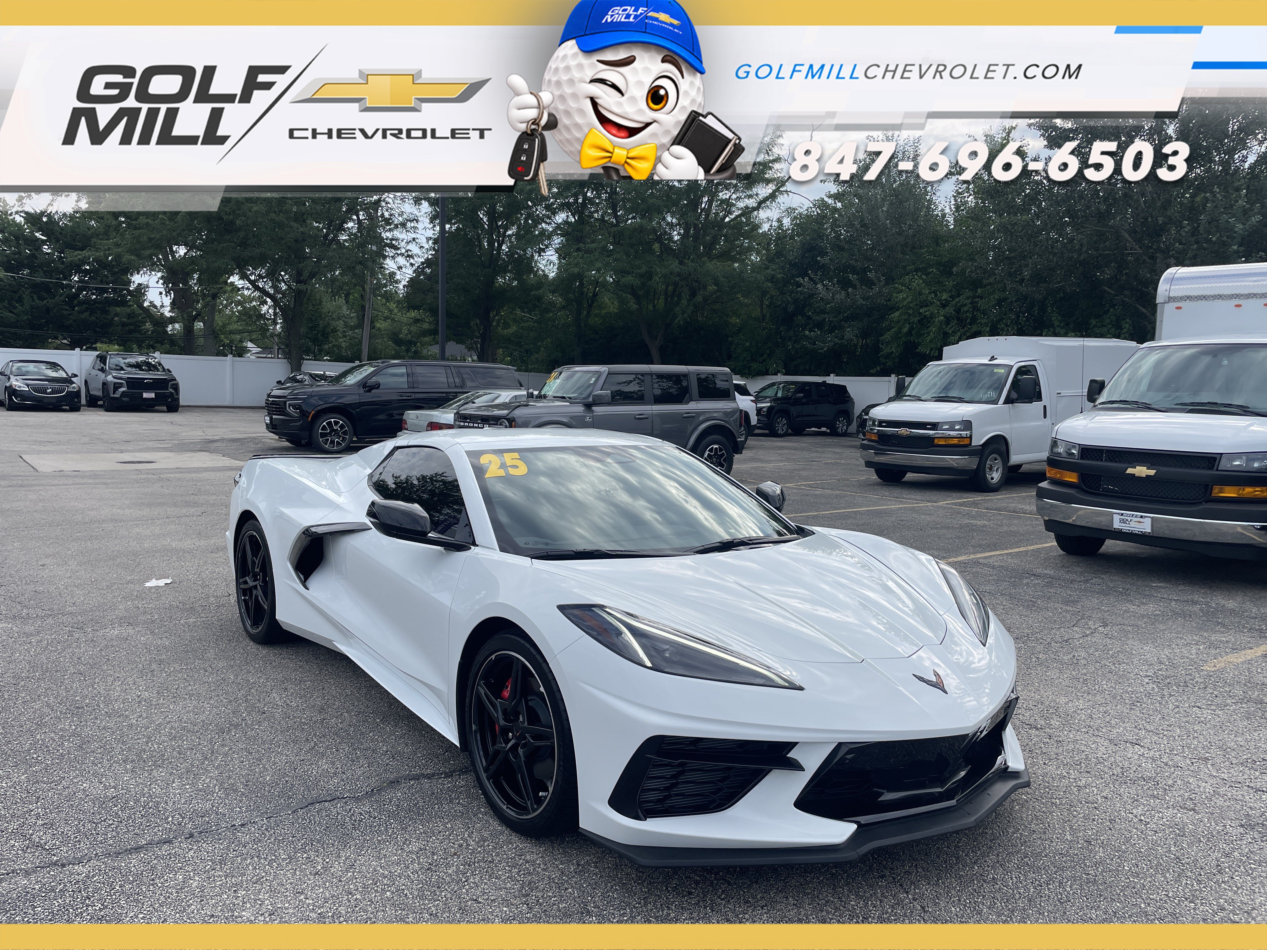 Used 2025 Chevrolet Corvette Stingray Preferred Conv w/ Stealth Interior Trim Package RWD image 5