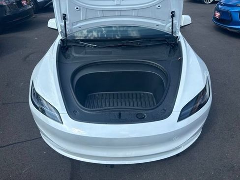 Used 2026 Tesla Model 3 AWD/4WD image 23