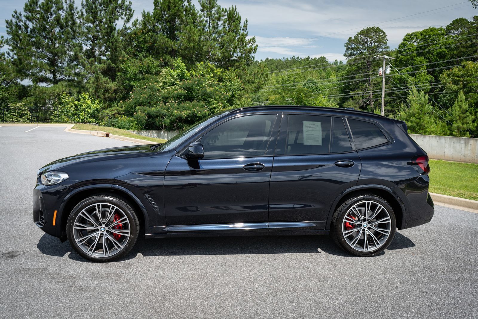 Used 2022 BMW X3 xDrive30i w/ M Sport Package 2 AWD/4WD image 5