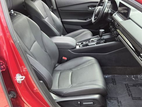 Used 2025 Honda Accord Sport image 18