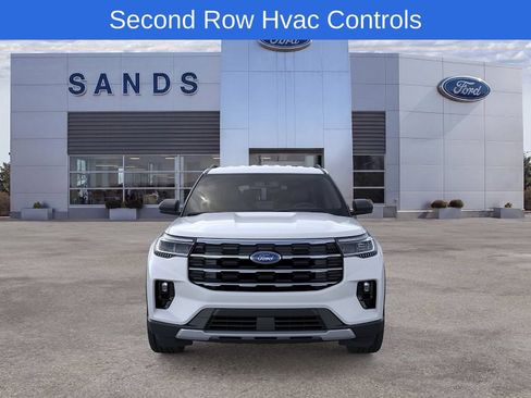 New 2026 Ford Explorer Active w/ Active Comfort Package AWD/4WD image 6
