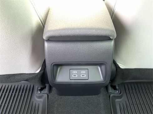 New 2026 Toyota Corolla LE image 31