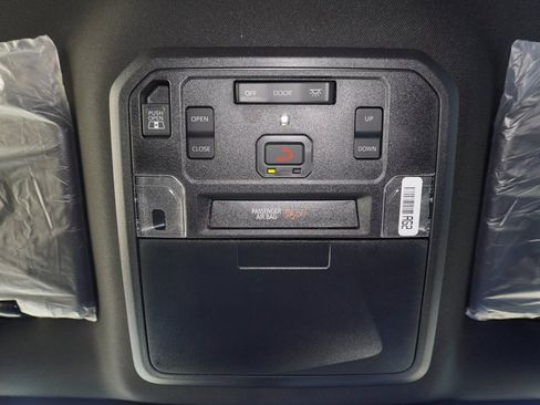 New 2025 Toyota Tacoma TRD Off-Road image 19