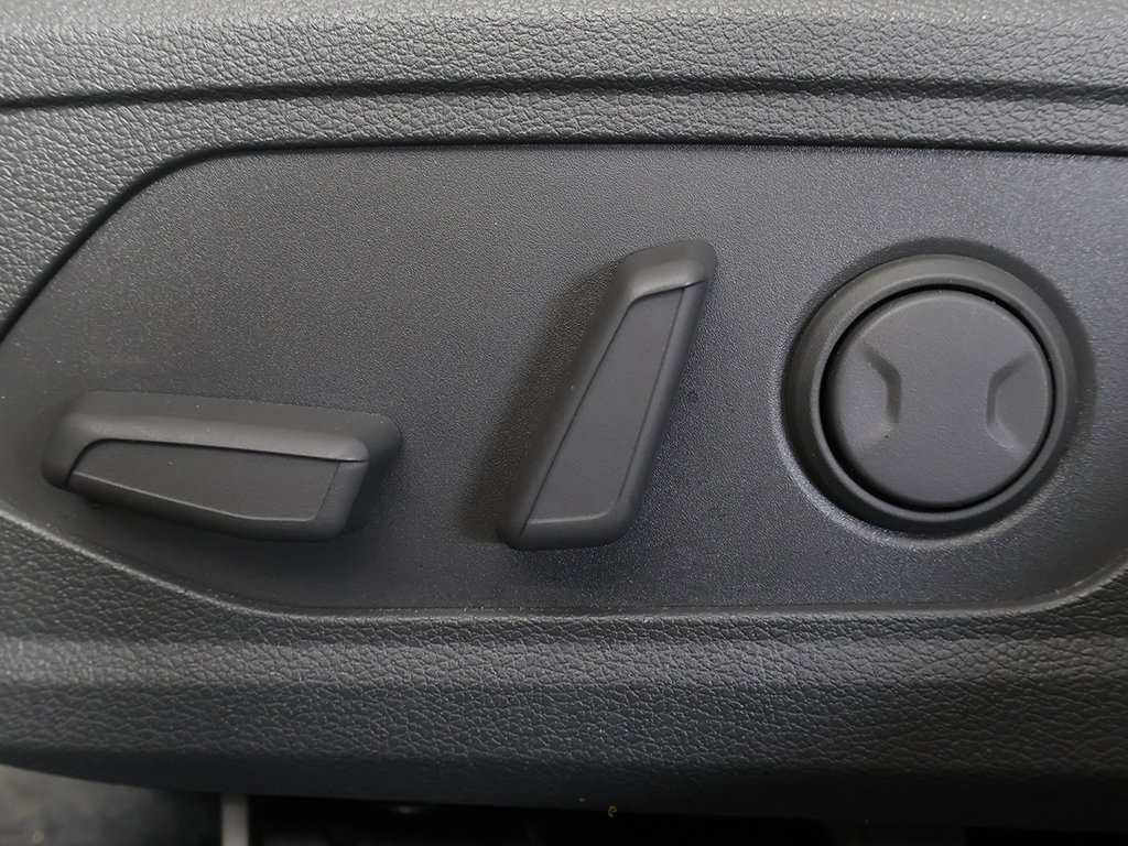 Certified 2023 Hyundai Sonata Limited FWD image 33
