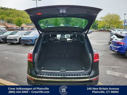 Used 2017 Volkswagen Touareg Wolfsburg Edition AWD/4WD image 54