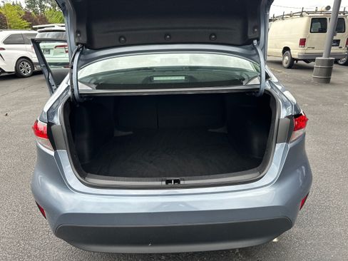 Used 2023 Toyota Corolla LE FWD image 11