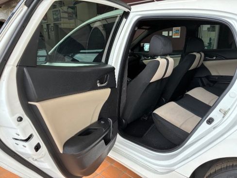 Used 2018 Honda Civic LX image 28