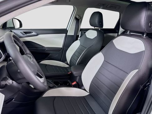 New 2026 Volkswagen Taos SEL AWD/4WD image 22