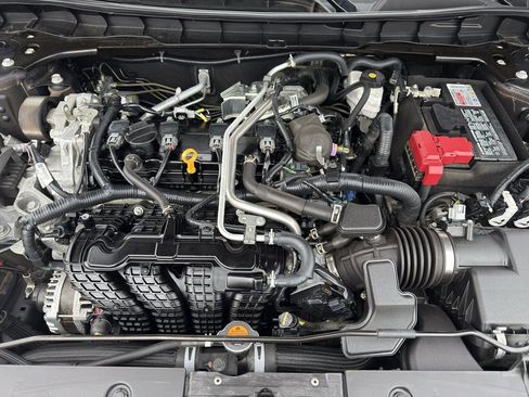 Used 2024 Nissan Altima 2.5 SV image 31