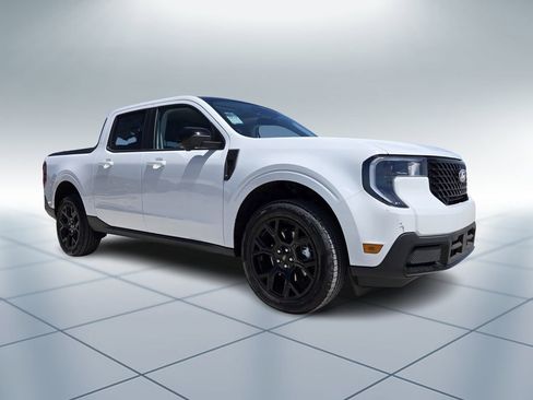 New 2026 Ford Maverick Lariat AWD/4WD image 2