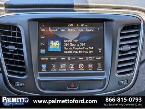 Used 2016 Chrysler 200 Limited w/ Anniversary Edition FWD image 16