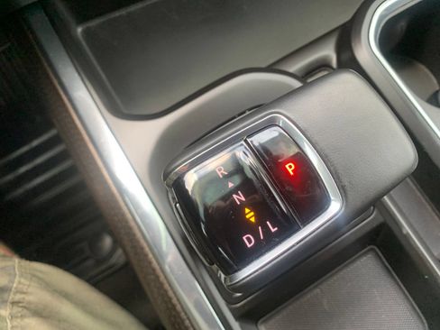 Used 2023 Chevrolet Silverado 1500 RST w/ Convenience Package II AWD/4WD image 25