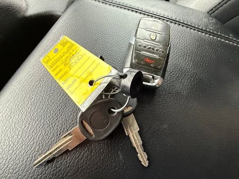 Used 2021 RAM 1500 Big Horn image 30