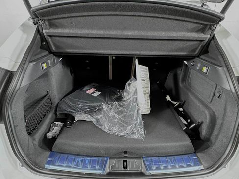 New 2026 Jaguar F-PACE R-Dynamic S image 26