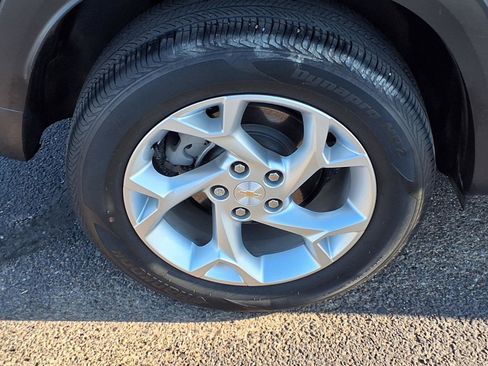 Used 2024 Chevrolet Trax LS w/ LS Convenience Package image 29