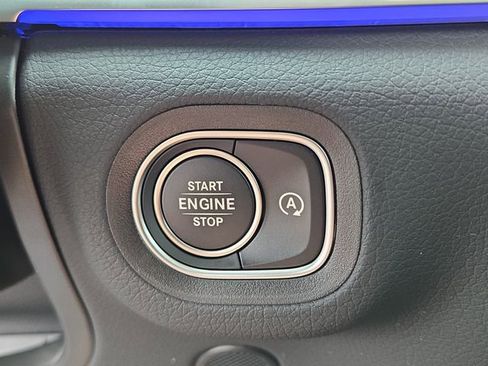 New 2026 Mercedes-Benz GLE 350 4MATIC image 11