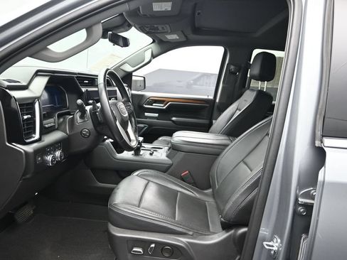 Used 2023 GMC Sierra 1500 Denali w/ Denali Reserve Package AWD/4WD image 10