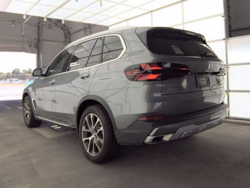 Used 2026 BMW X5 xDrive40i AWD/4WD image 2