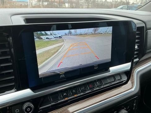 Used 2022 Chevrolet Silverado 1500 RST image 33