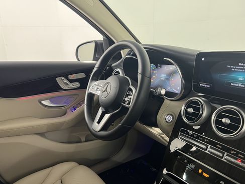Certified 2022 Mercedes-Benz GLC 300 image 10