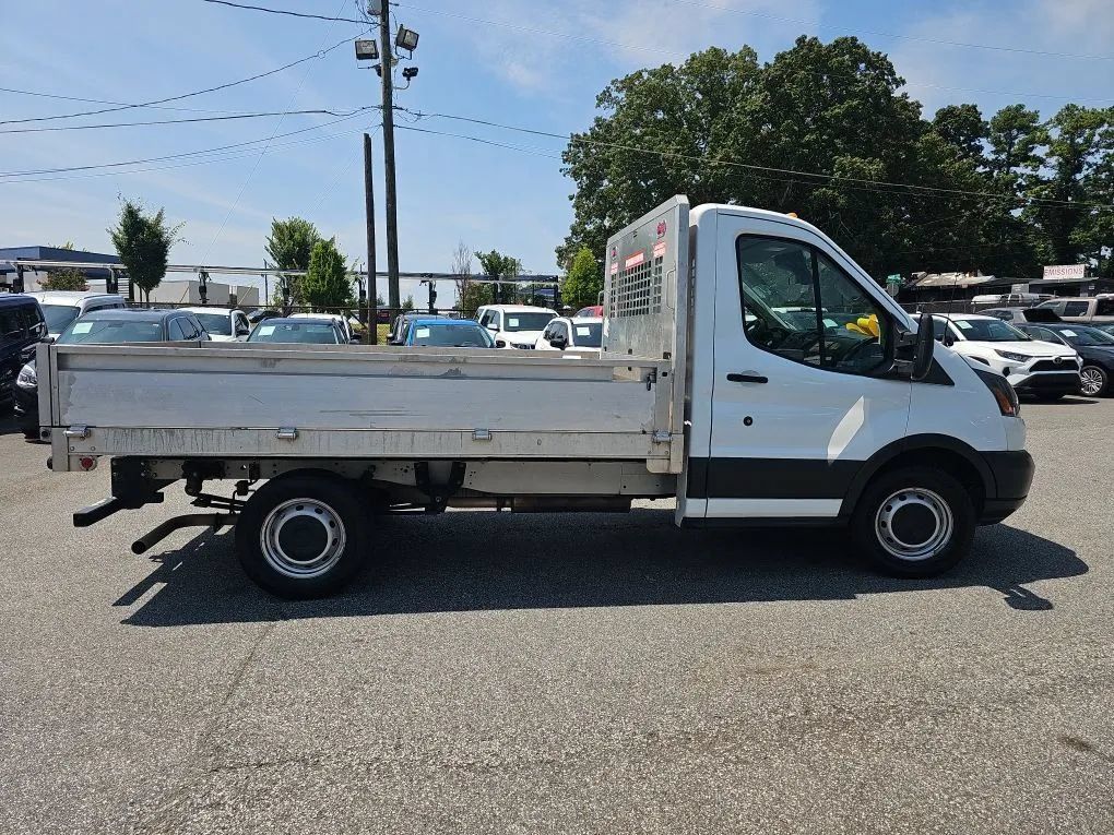 Used 2018 Ford Transit 250 138 RWD image 6