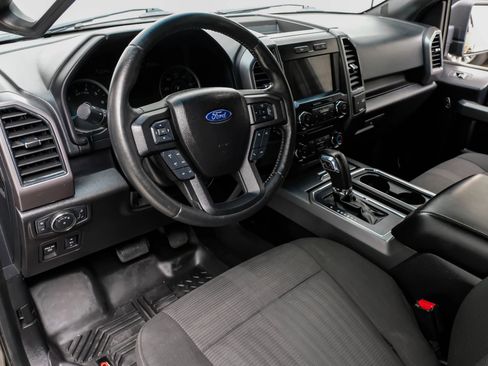 Used 2017 Ford F150 XLT w/ Equipment Group 302A Luxury image 2