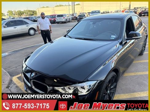 Used 2017 BMW 330i Sedan RWD image 1