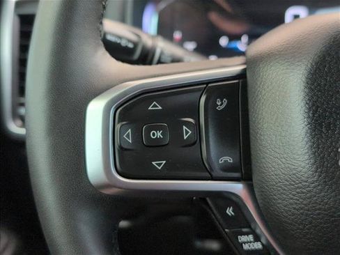 Used 2025 RAM 1500 Big Horn AWD/4WD image 14