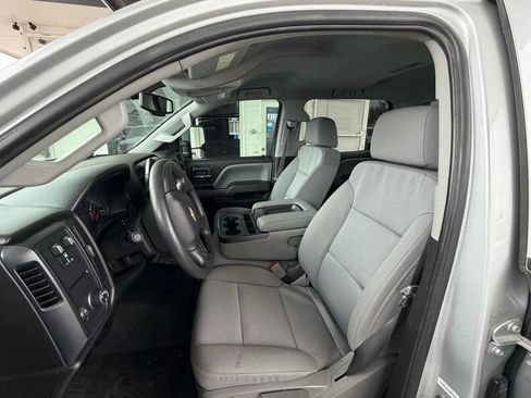 Used 2019 Chevrolet Silverado 2500 W/T w/ WT Convenience Package image 7