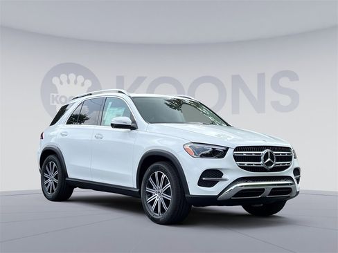 Certified 2025 Mercedes-Benz GLE 350 4MATIC image 8