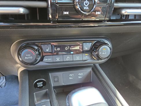 New 2026 Nissan Kicks SV w/ SV Premium Package image 27