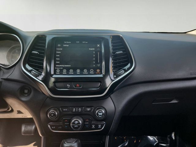Used 2020 Jeep Cherokee Limited AWD/4WD image 16