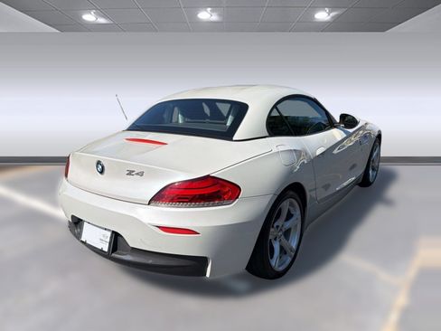 Used 2016 BMW Z4 sDrive28i RWD image 9