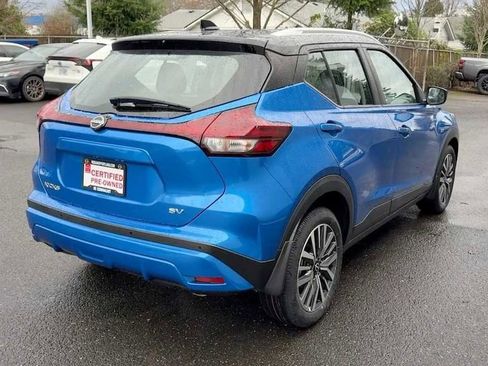 Certified 2024 Nissan Kicks SV image 8