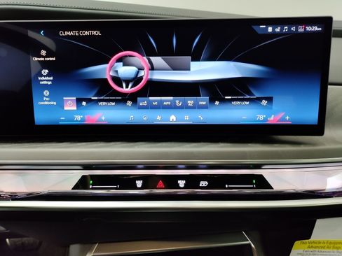 New 2026 BMW 740i w/ Premium Package image 22