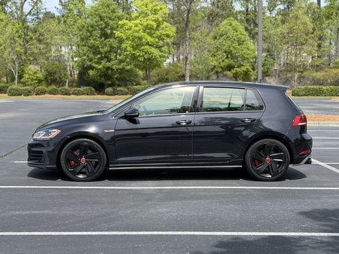 Used 2019 Volkswagen GTI SE image 4