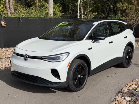 New 2025 Volkswagen ID.4 Pro S image 1