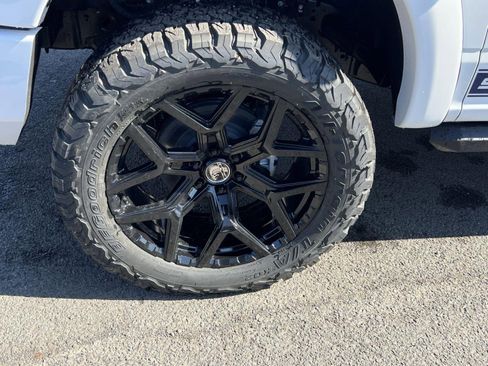 New 2025 Ford F150 Lariat w/ Equipment Group 502A High image 12