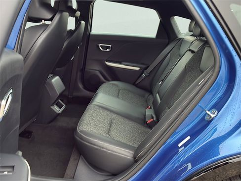 New 2025 Kia K4 GT-Line image 16