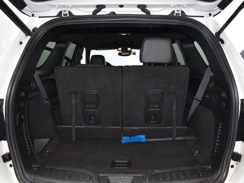 Used 2024 Dodge Durango GT image 37