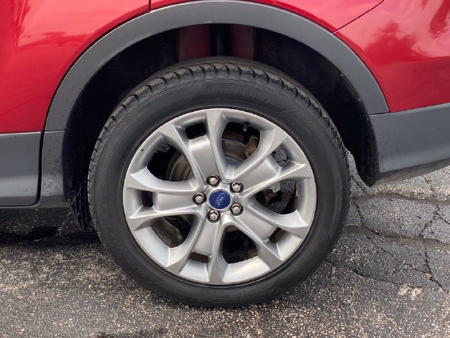 Used 2014 Ford Escape Titanium w/ Equipment Group 401A FWD image 17