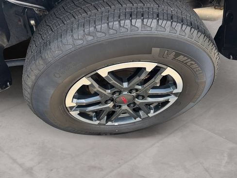 Used 2024 Toyota Tacoma TRD Sport AWD/4WD image 14