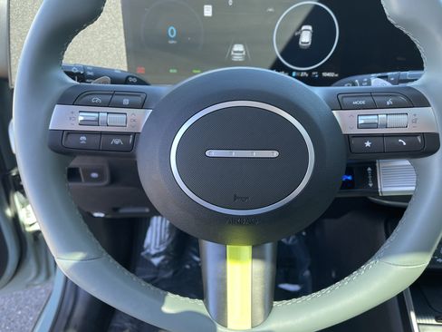 Certified 2024 Hyundai Kona Limited FWD image 22