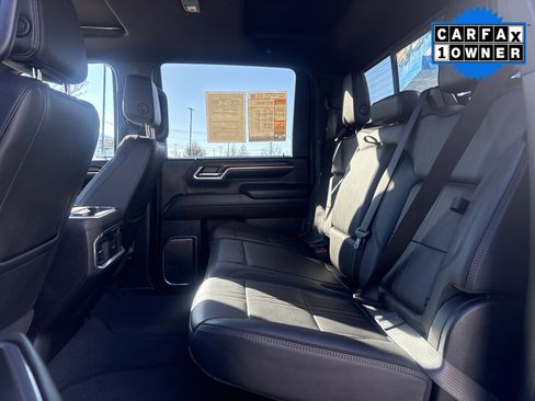 Used 2024 Chevrolet Silverado 3500 High Country w/ High Country Premium Package image 25