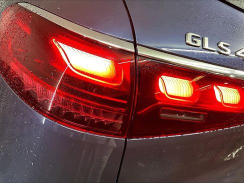 New 2026 Mercedes-Benz GLS 450 4MATIC image 6