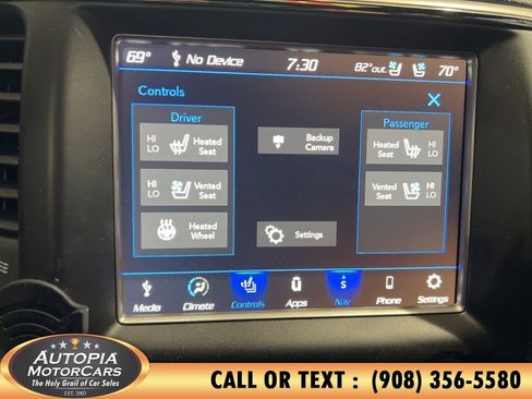 Used 2018 Jeep Grand Cherokee Trailhawk AWD/4WD image 30