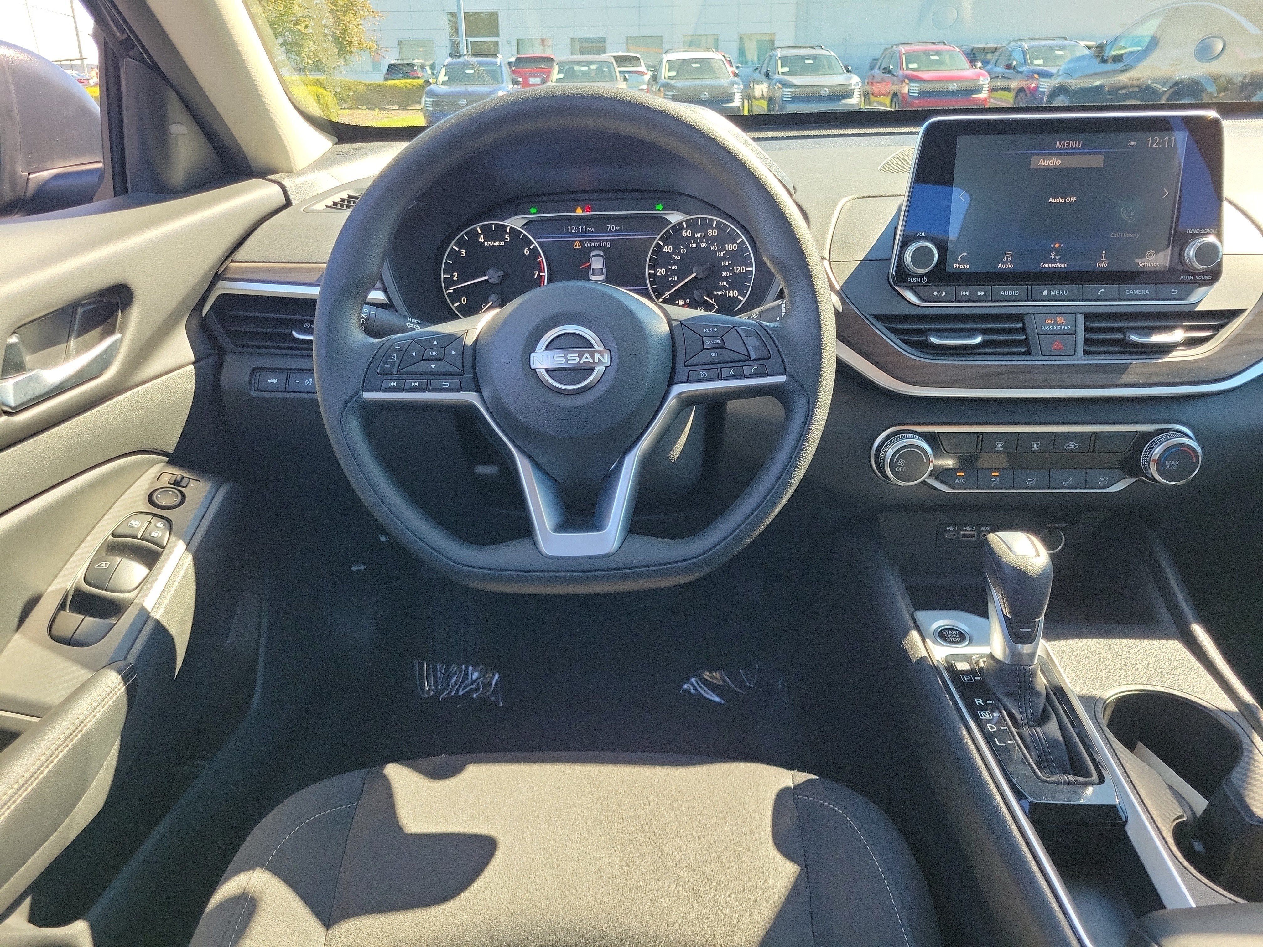 Certified 2025 Nissan Altima 2.5 SV FWD image 10