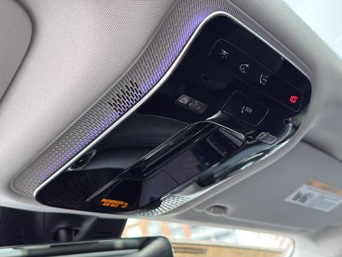 New 2025 Mercedes-Benz GLC 350e 4MATIC image 22