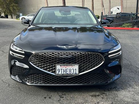 Used 2025 Genesis G70 2.5T image 3